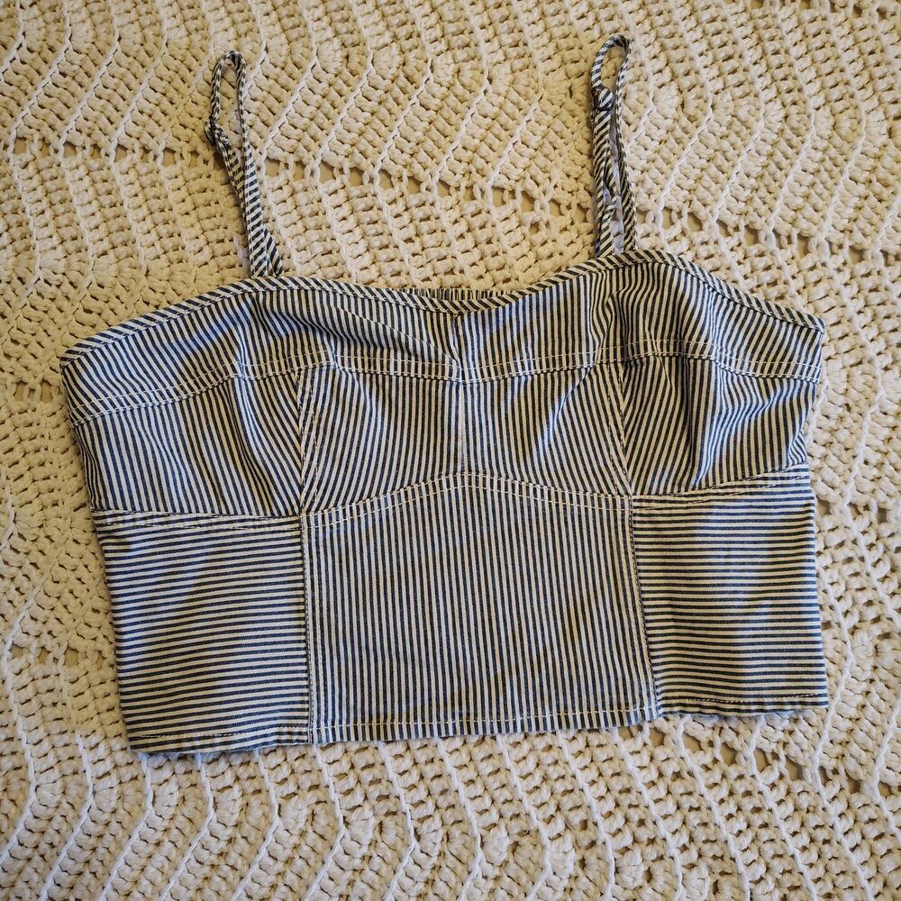 Universal Thread Blue White Striped Smocked Crop Top Cami Women’s Lg Cottagecore